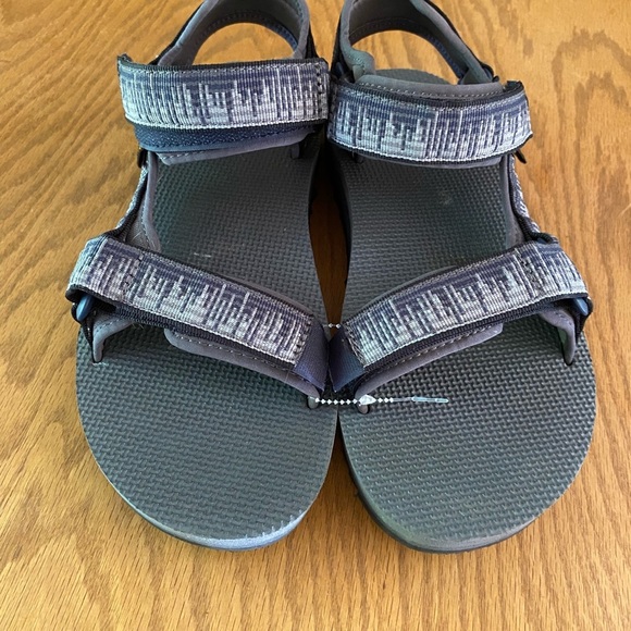 Teva Navy and Gray Patterned Sandals main image 6